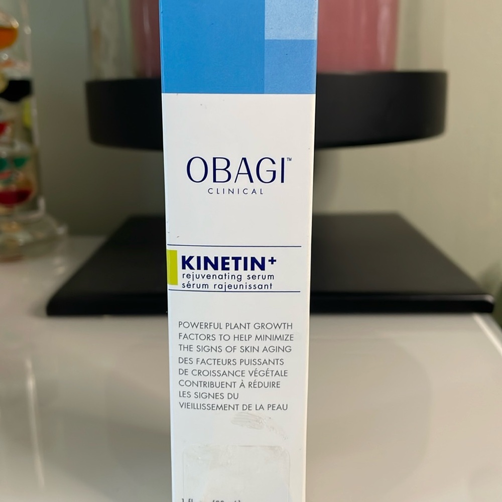 Obagi Clinical®
KINETIN+ REJUVENATING SERUM